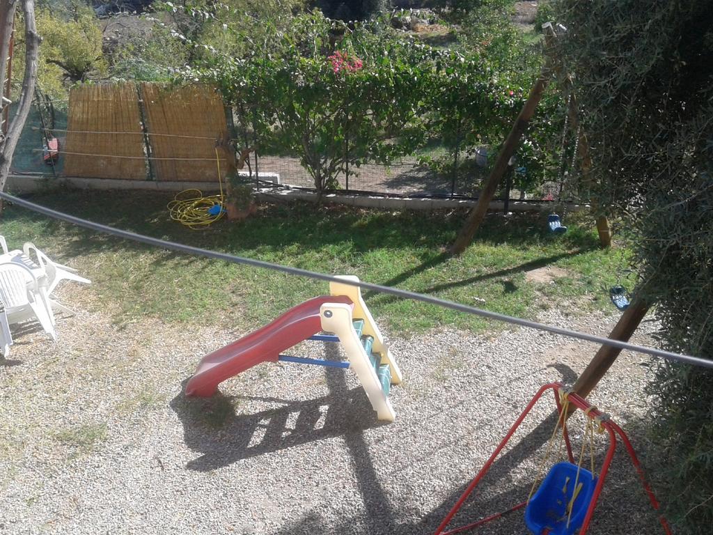 Appartamento Sa Funtana 카데두 객실 사진